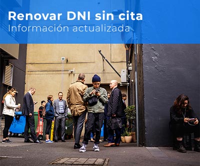 Gente haciendo cola para renovar el dni sin cita